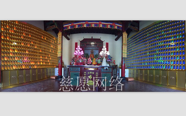 龍巖雁洲古寺|新建萬佛墻，8天4萬供燈效益